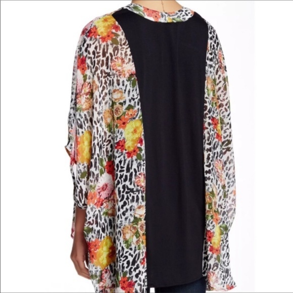 Daniel Rainn | Knit Back Animal Print Kimono - Picture 3 of 7